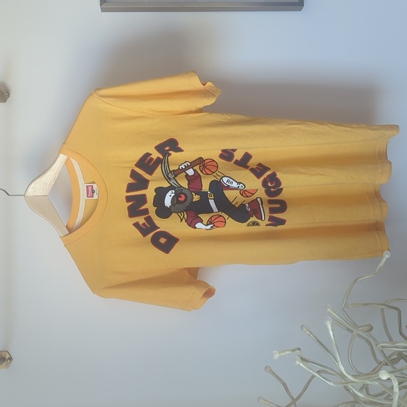 Denver Nuggets T Shirt Size S Like New! - Picture 2 of 5